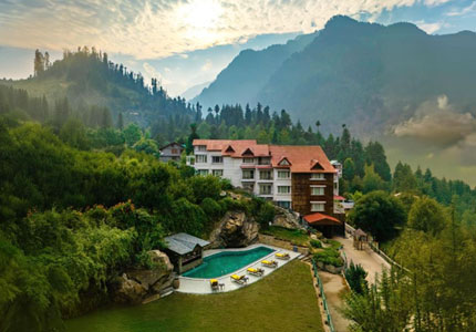 Chandigarh to Manali Cabs