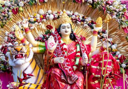 Chandigarh to 4 Devi Temples: Sacred Darshan Tour