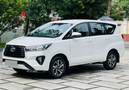 Toyota Innova Crysta